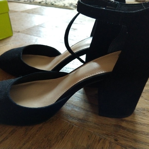 Lexah Heels - Picture 4 of 6